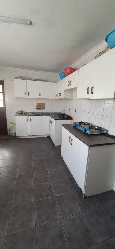 4 Bedroom Property for Sale in Cravenby Western Cape